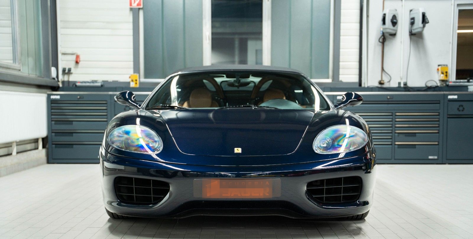 Ferrari 360 Spider F1 *BLACK SAPHIRE* foto 3