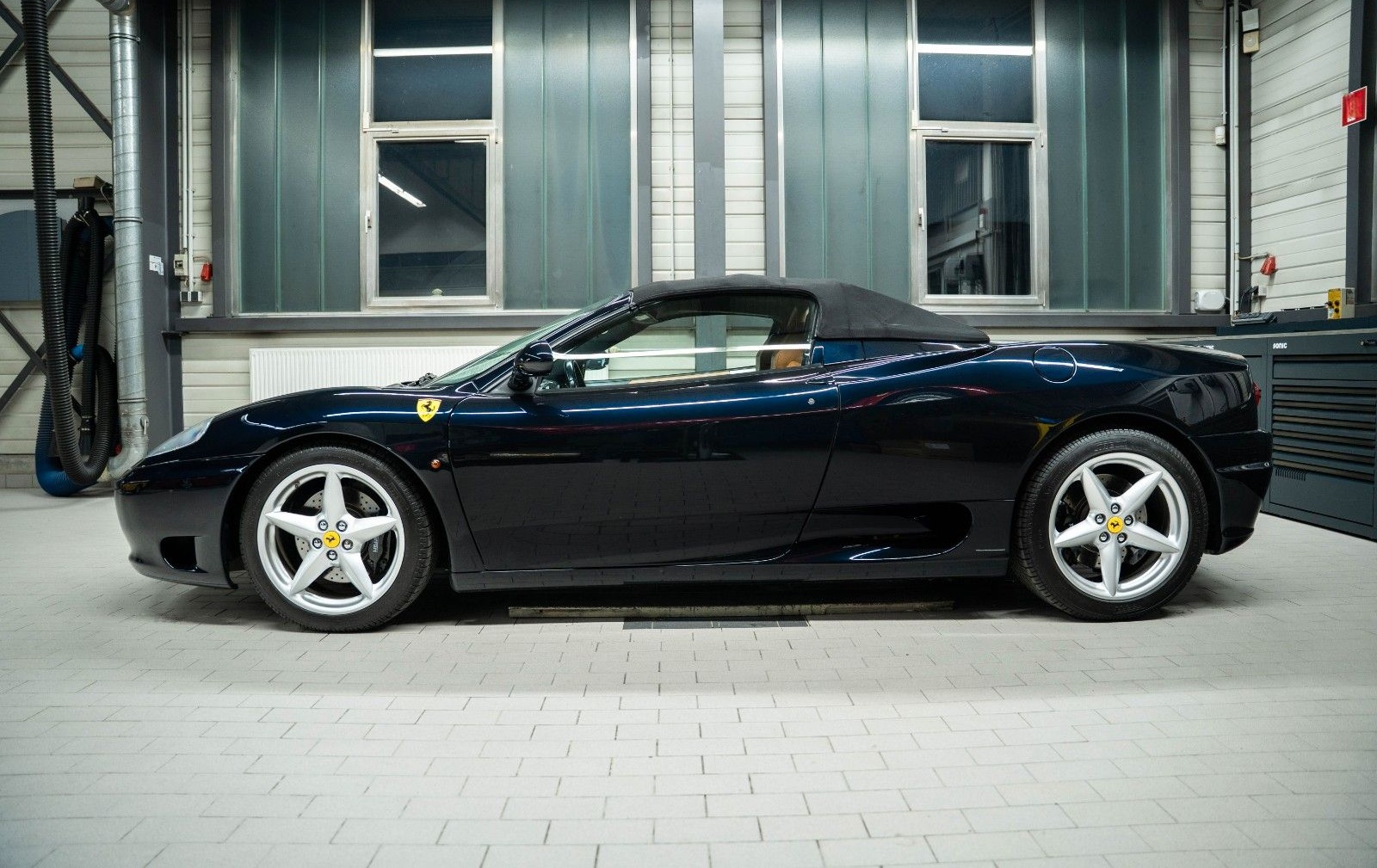 Ferrari 360 Spider F1 *BLACK SAPHIRE* foto 7