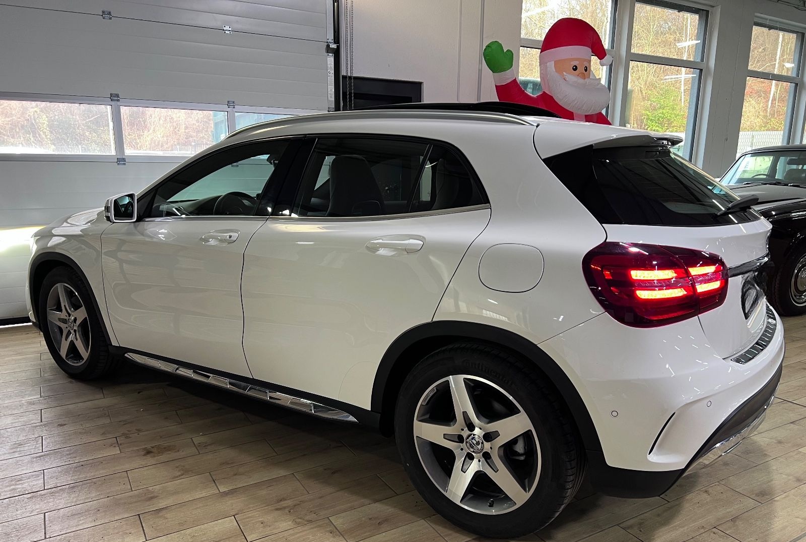 Mercedes-Benz GLA 250 AMG-Paket/Pano/Navi/Tempomat foto 4