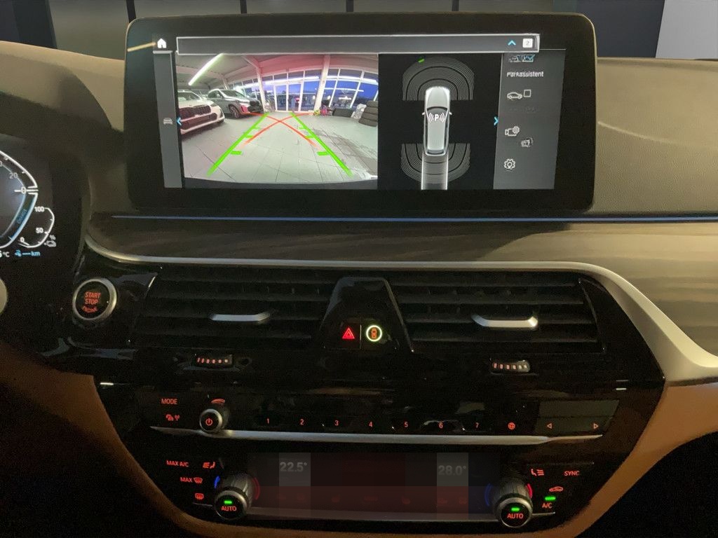 BMW 530e T. HYBRID LASER NAVI HUD SPORTSITZ PDC 18" foto 10
