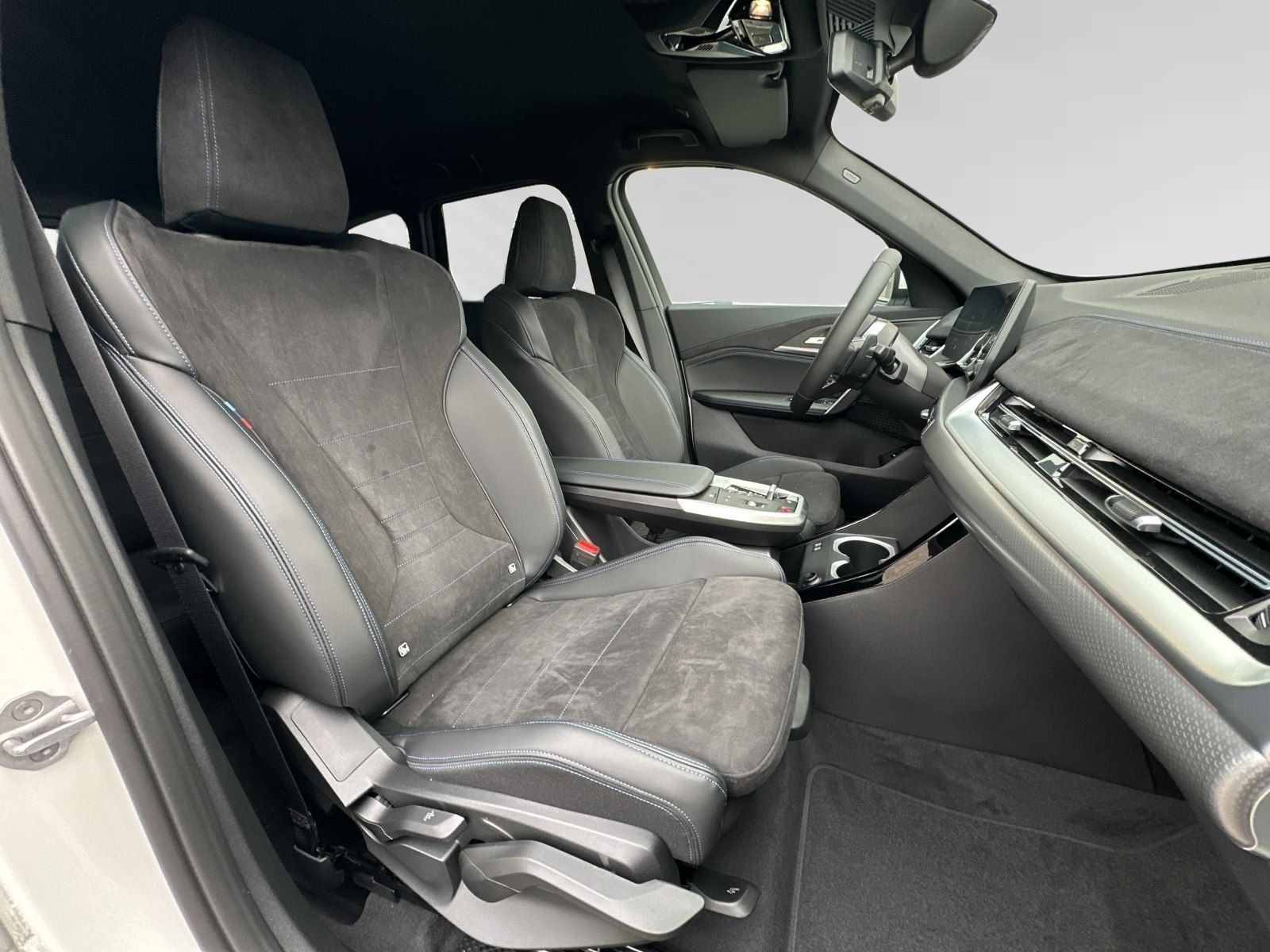 BMW X1 sDrive18i M Sport|AHK|Driving&ParkingAss. foto 8