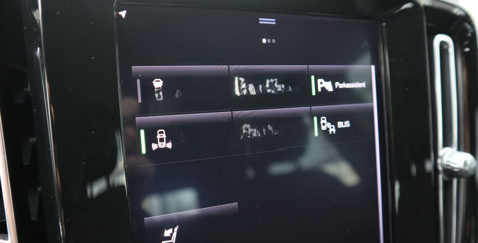 Volvo XC 40 Momentum 2WD Navi LED AHK Shz foto 13