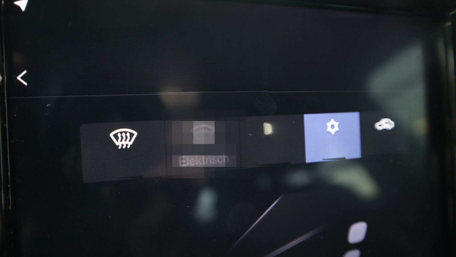 Volvo XC 40 Momentum 2WD Navi LED AHK Shz foto 17