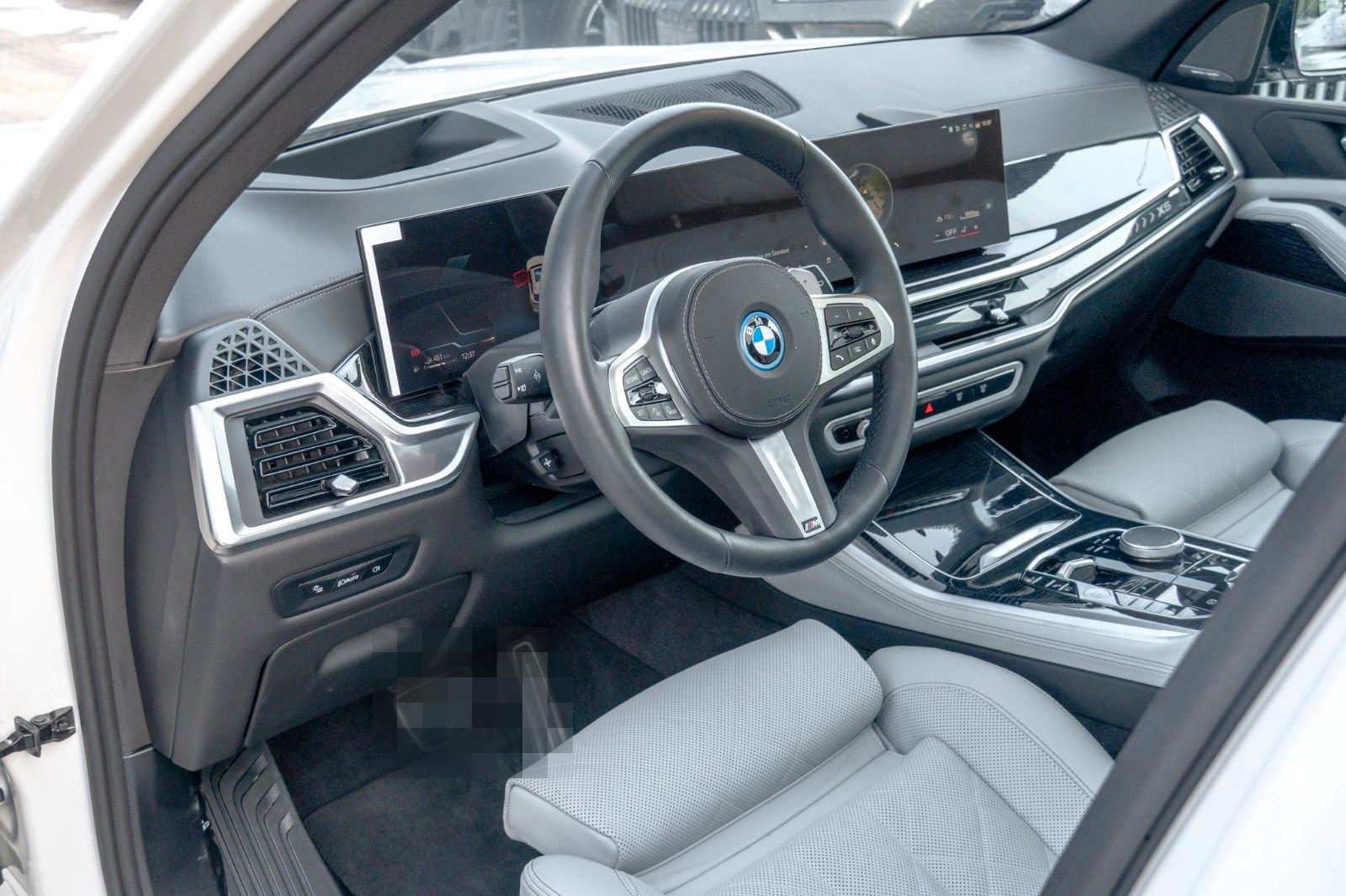 BMW X5 50e M SPORT.LUFTF.PANO.DR.ASS.PRO.HUD.360.AHK foto 12