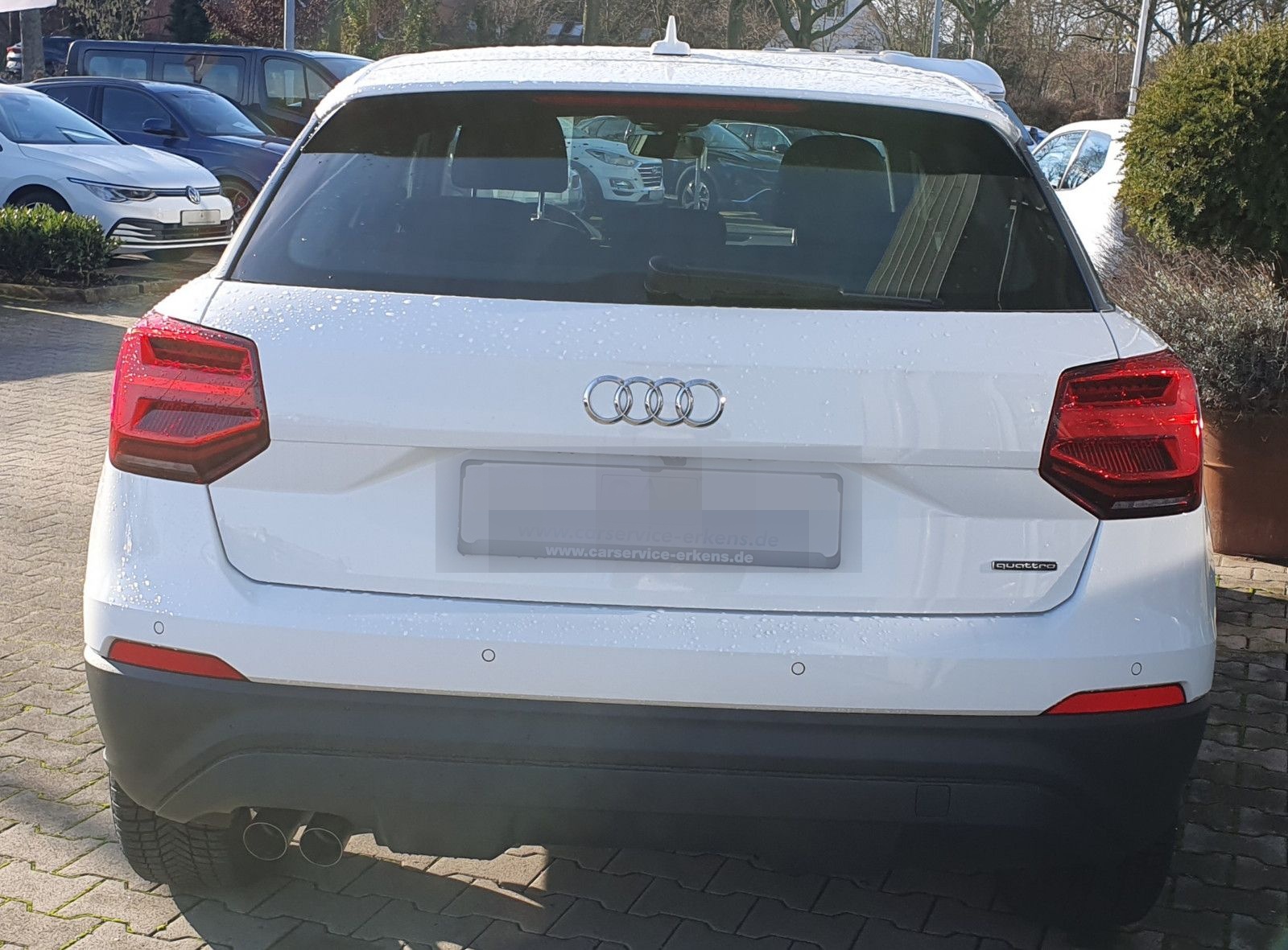 Audi Q2 quattro Automatik LED Navi Allrad foto 6