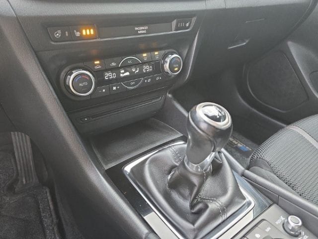 Mazda 3 Exclusive-Line SKYACTIV-G 120 6GS LED Mehrzone foto 13