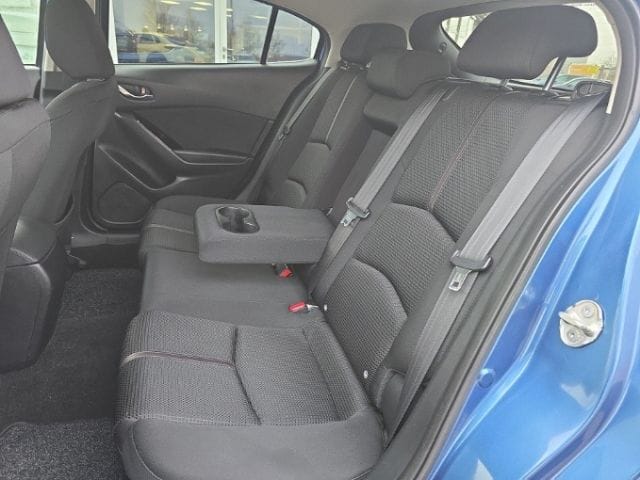 Mazda 3 Exclusive-Line SKYACTIV-G 120 6GS LED Mehrzone foto 10