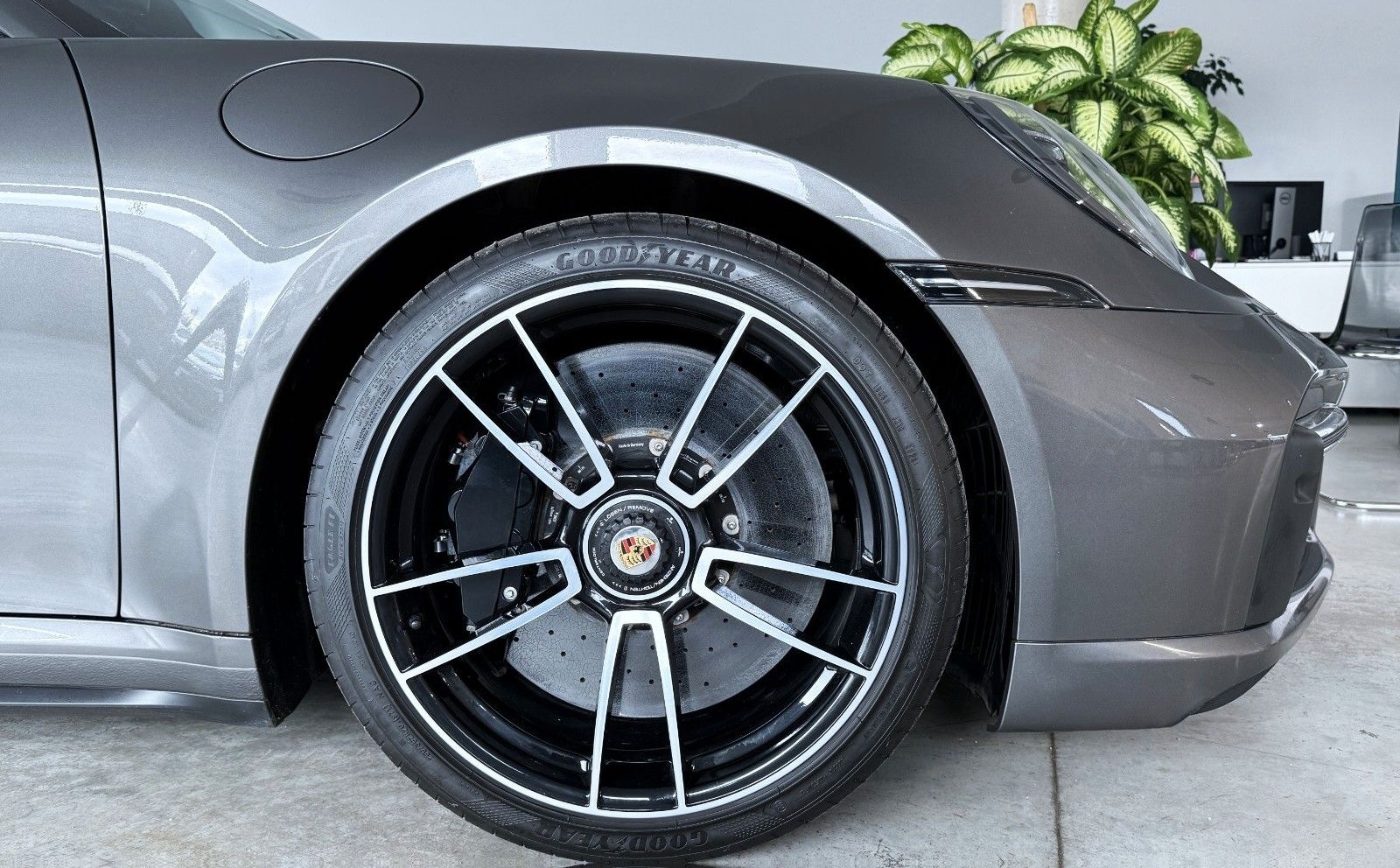 Porsche 911 Turbo S (992) *Matrix-LED*ACC*LHZ*Appro10.26 foto 6