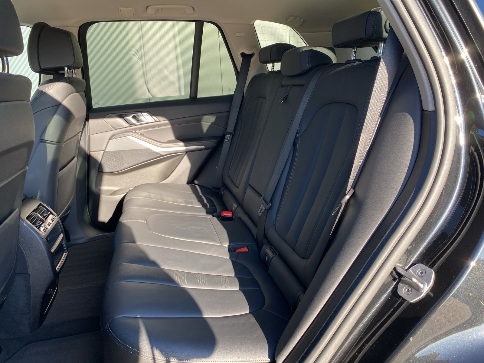 BMW X5 xDrive45e AHK/LASER/LUFT/HUD/ACC/360/K-ZUG foto 7