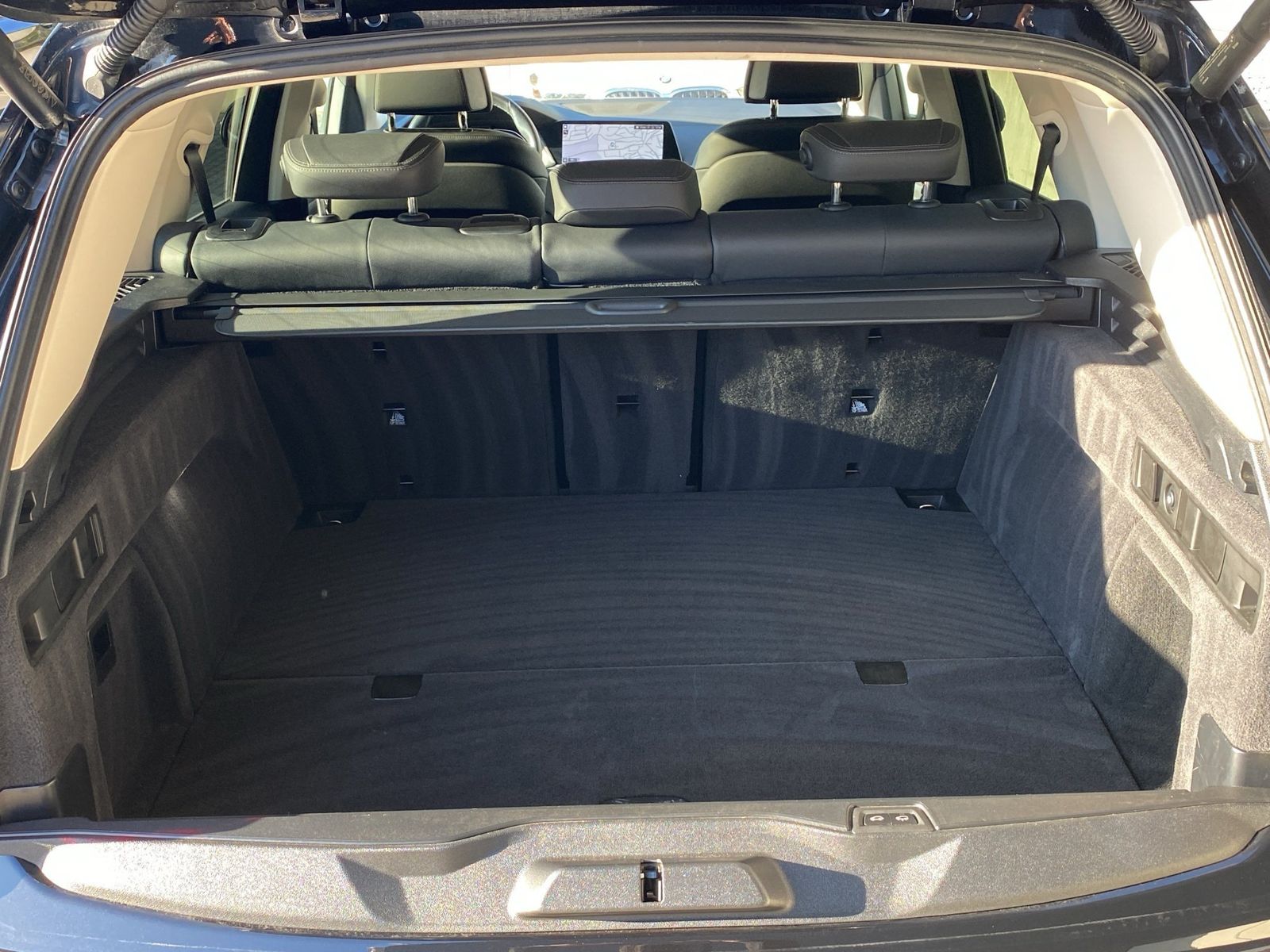 BMW X5 xDrive45e AHK/LASER/LUFT/HUD/ACC/360/K-ZUG foto 8