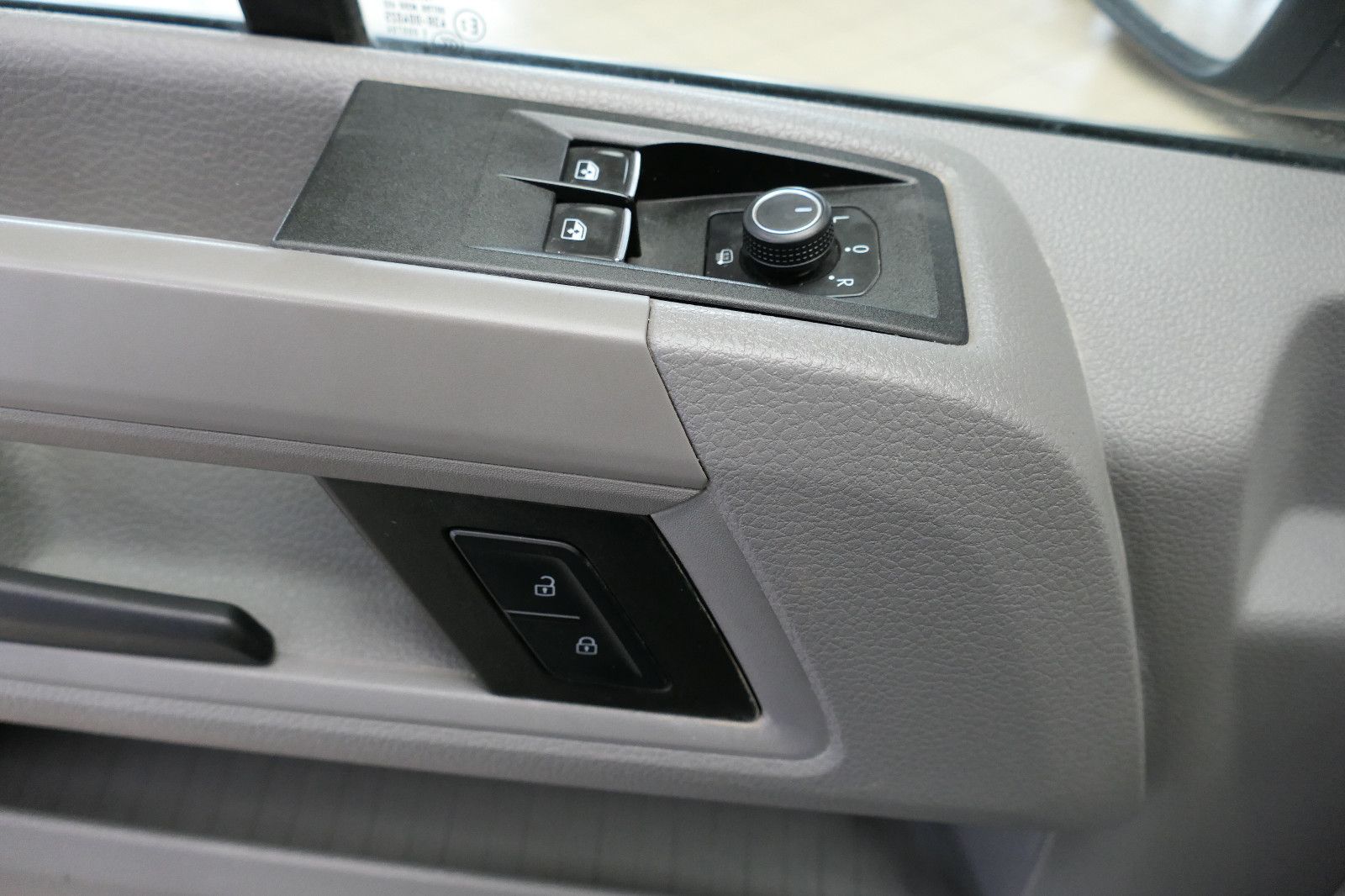 Volkswagen Crafter Kasten PLUS 35 LR Hoch 4MOTION MIXTO foto 20