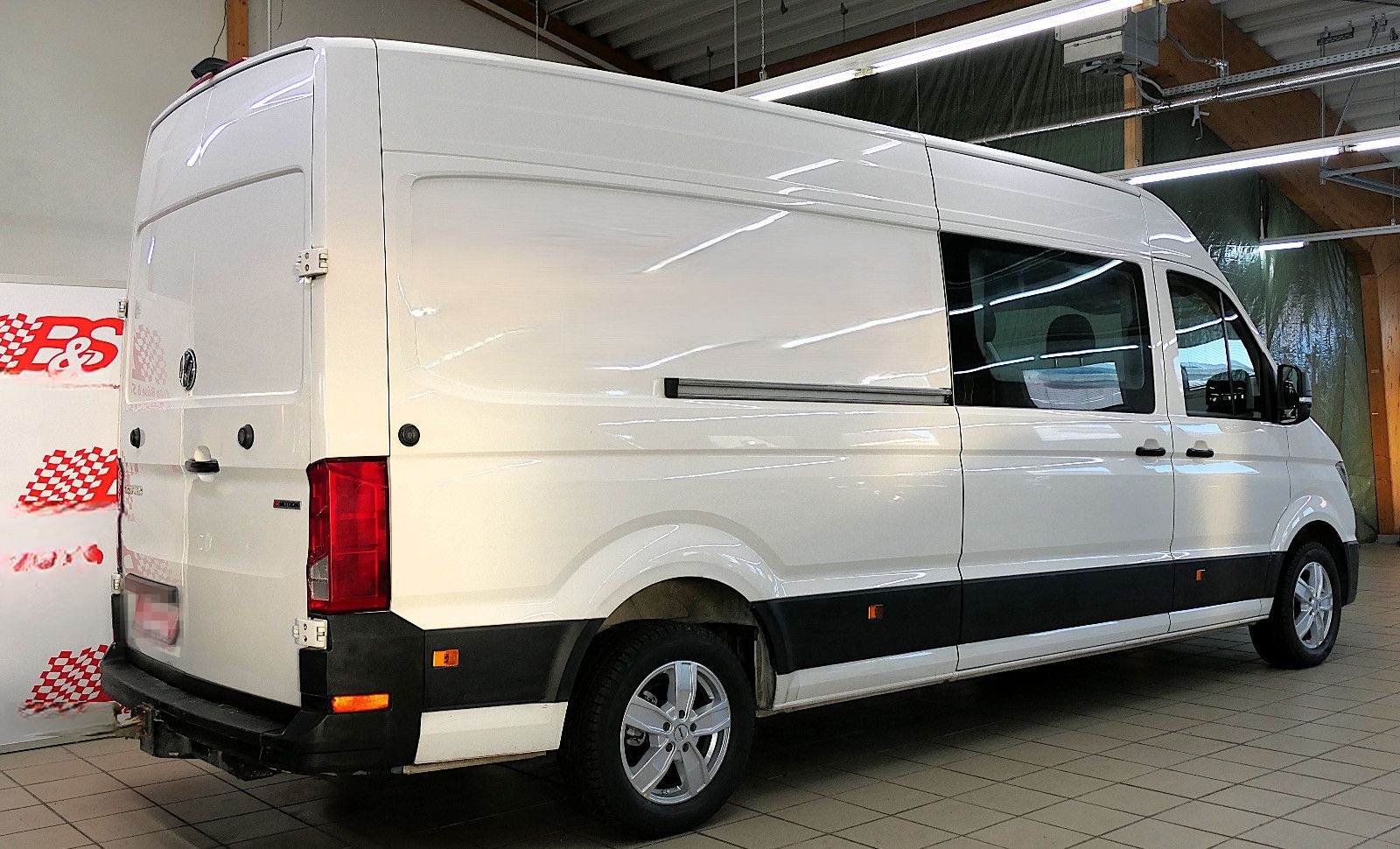 Volkswagen Crafter Kasten PLUS 35 LR Hoch 4MOTION MIXTO foto 4