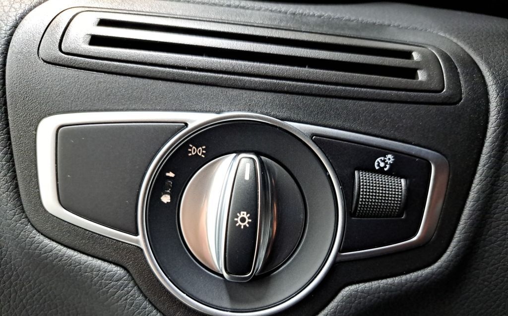 Mercedes-Benz GLC 300 d 4Matic Exclusive 360° NAVI ACC LED SHZ foto 11