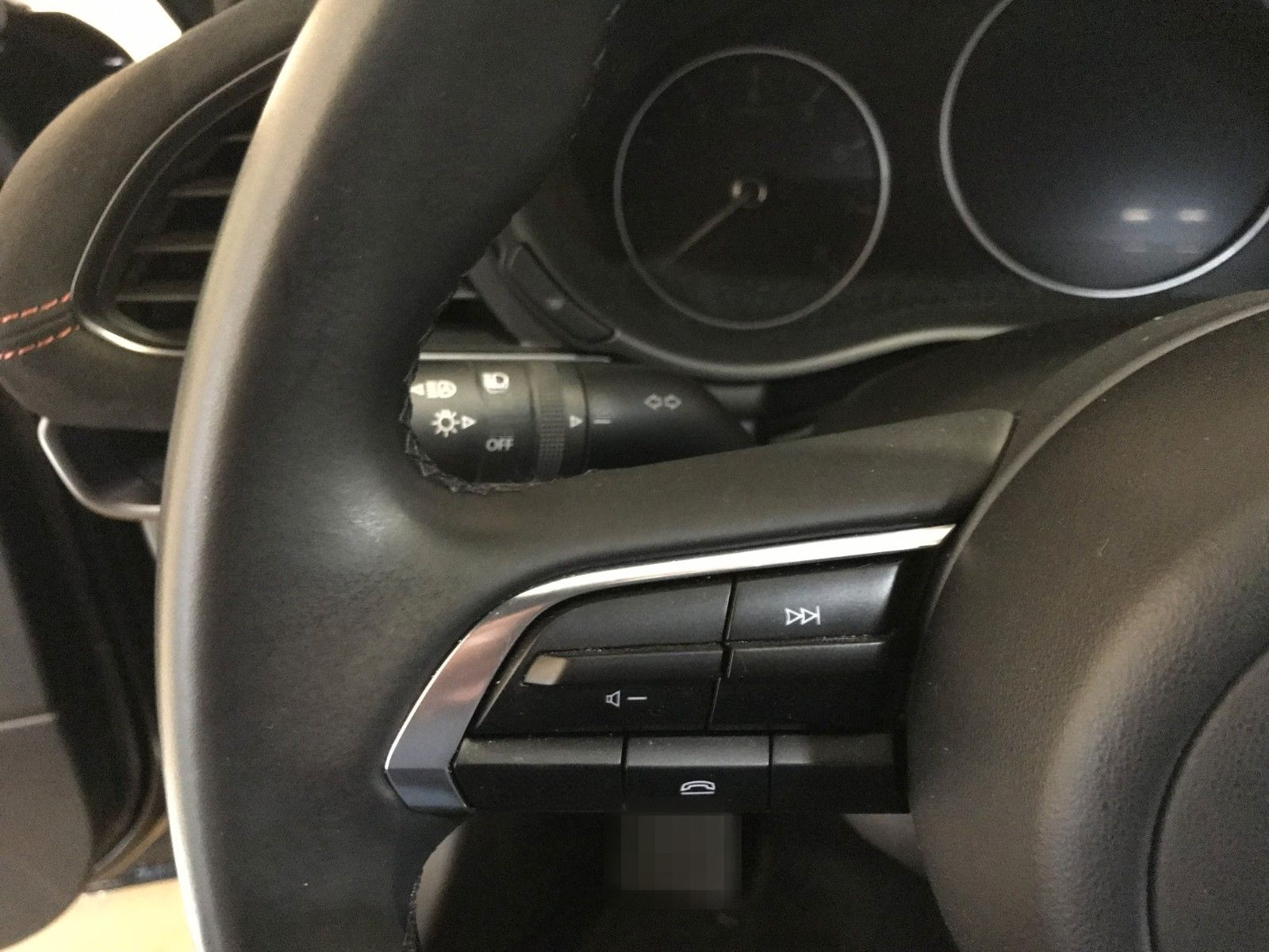 Mazda 3 2.0L e-SKYACTIV G 122 6MT NAGISA foto 18