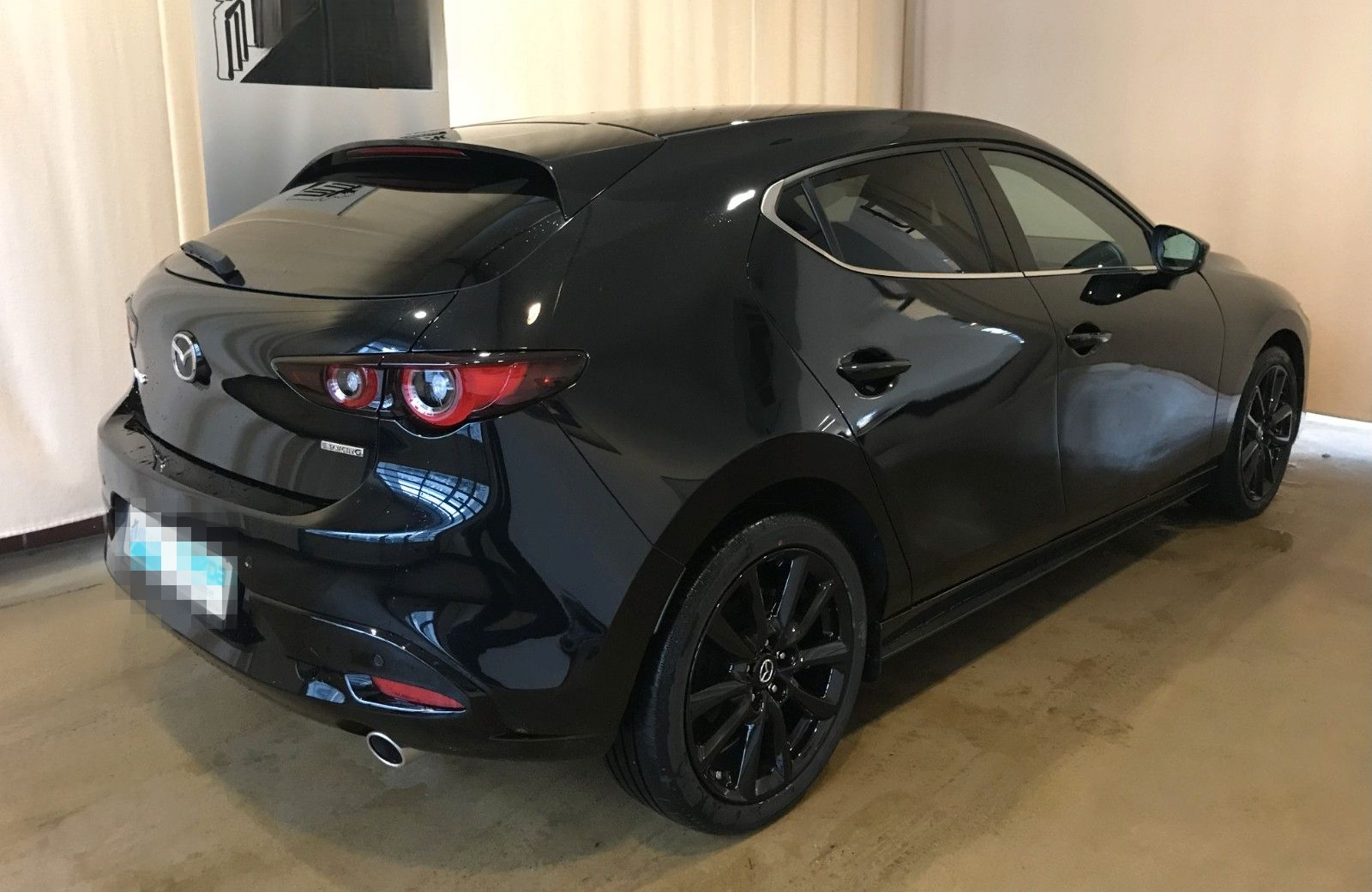 Mazda 3 2.0L e-SKYACTIV G 122 6MT NAGISA foto 4