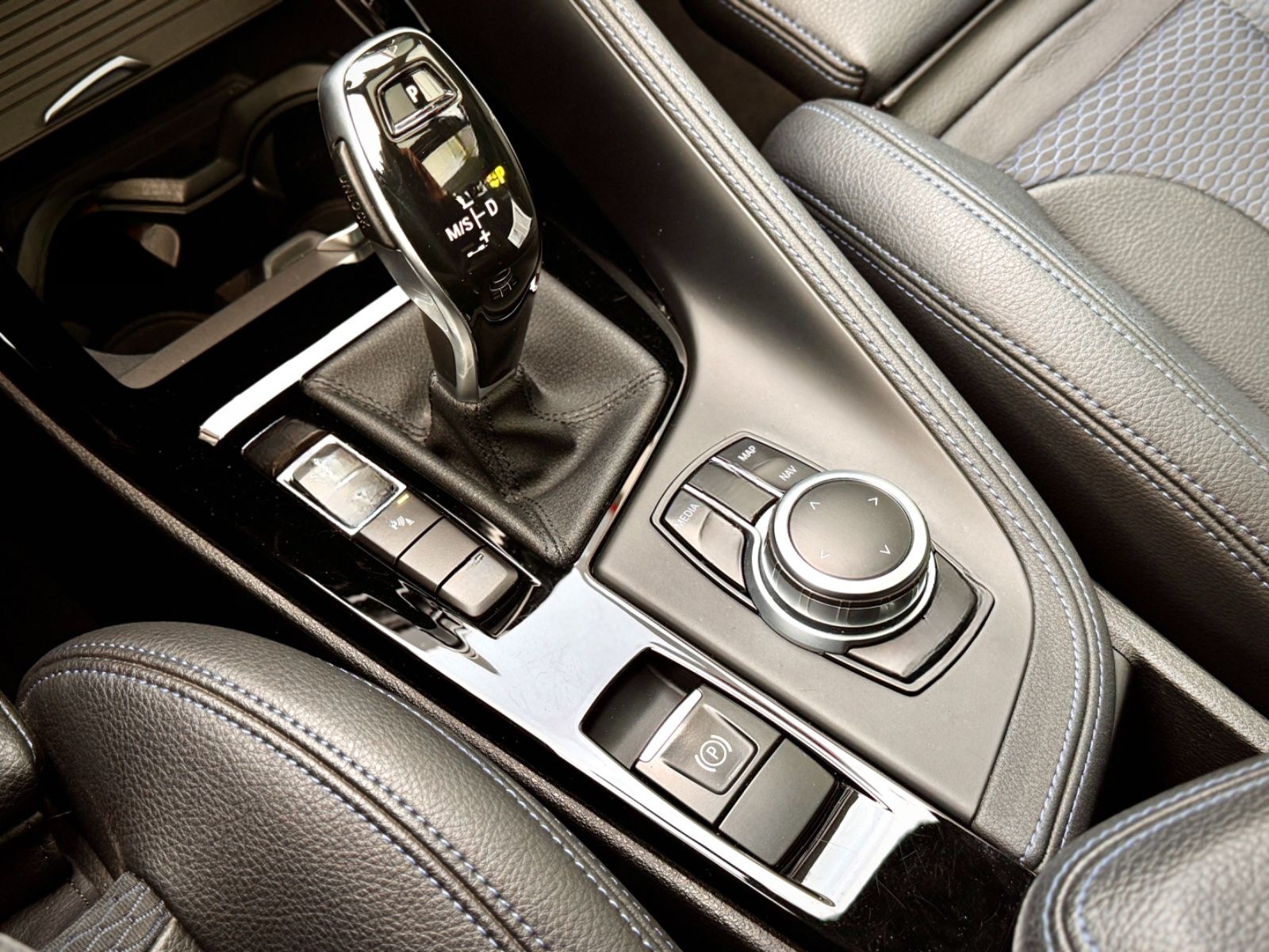 BMW X1 xDrive 25d M-Sport *AHK|ASSIST|PANO|LED|HIFI* foto 20