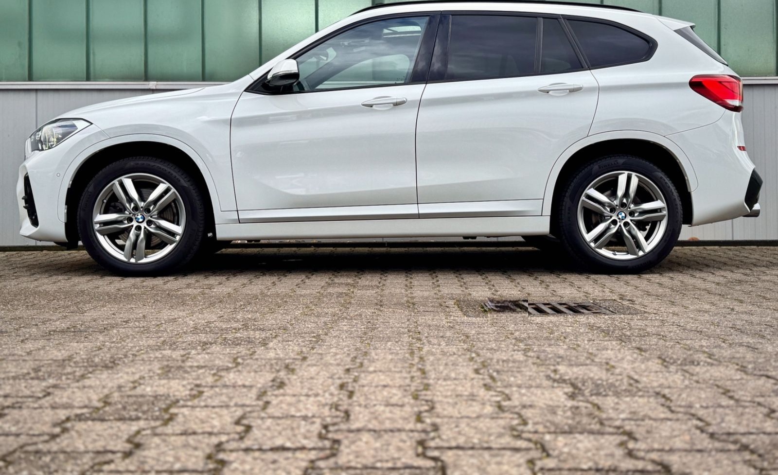 BMW X1 xDrive 25d M-Sport *AHK|ASSIST|PANO|LED|HIFI* foto 3