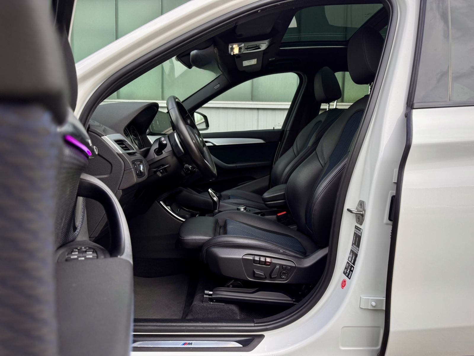 BMW X1 xDrive 25d M-Sport *AHK|ASSIST|PANO|LED|HIFI* foto 10