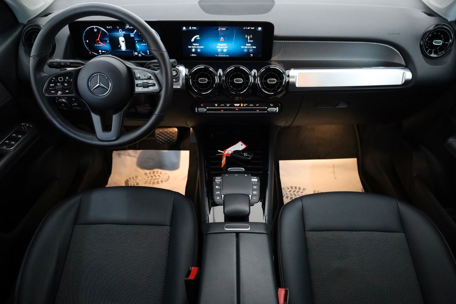 Mercedes-Benz GLB 200 Leder Navi LED SH Kamera Carplay foto 3