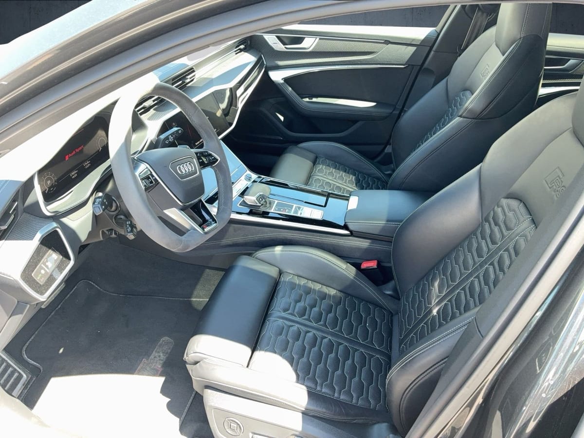 Audi RS 6 Avant Vmax305 PANO Stdhzg 22 HUD Laser AHK foto 10