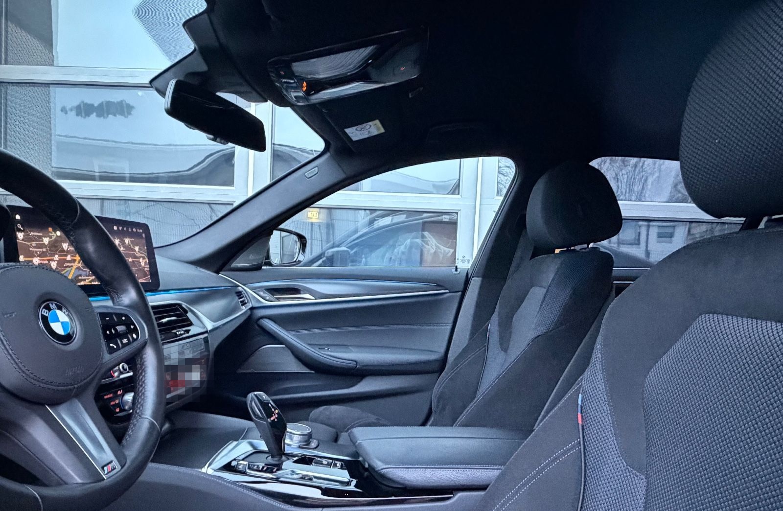 BMW 530e M SPORT*KAMERA*HARMAN*HUD*KEY*4x KLIMAT* foto 19