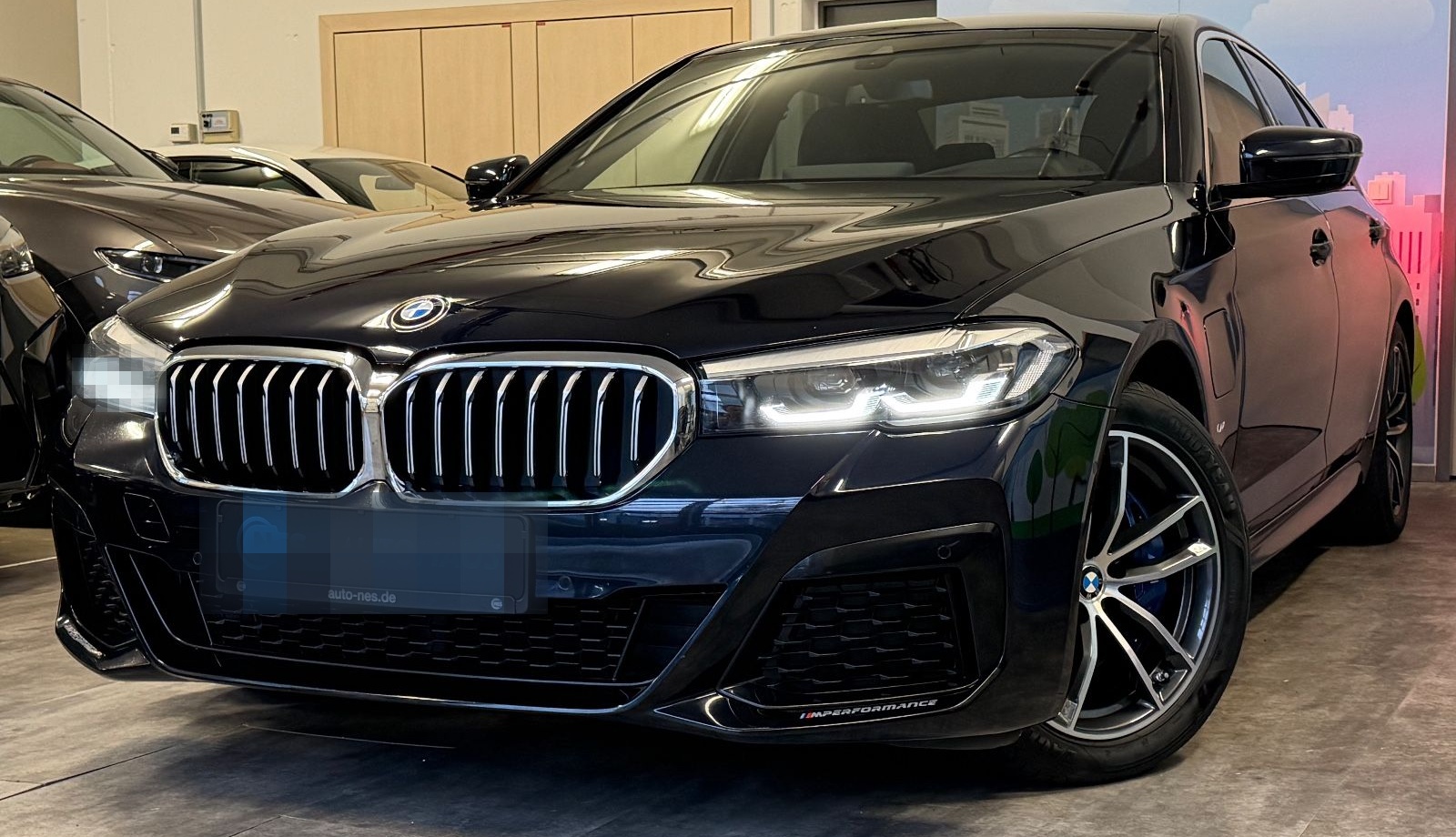 BMW 530e M SPORT*KAMERA*HARMAN*HUD*KEY*4x KLIMAT* foto 7