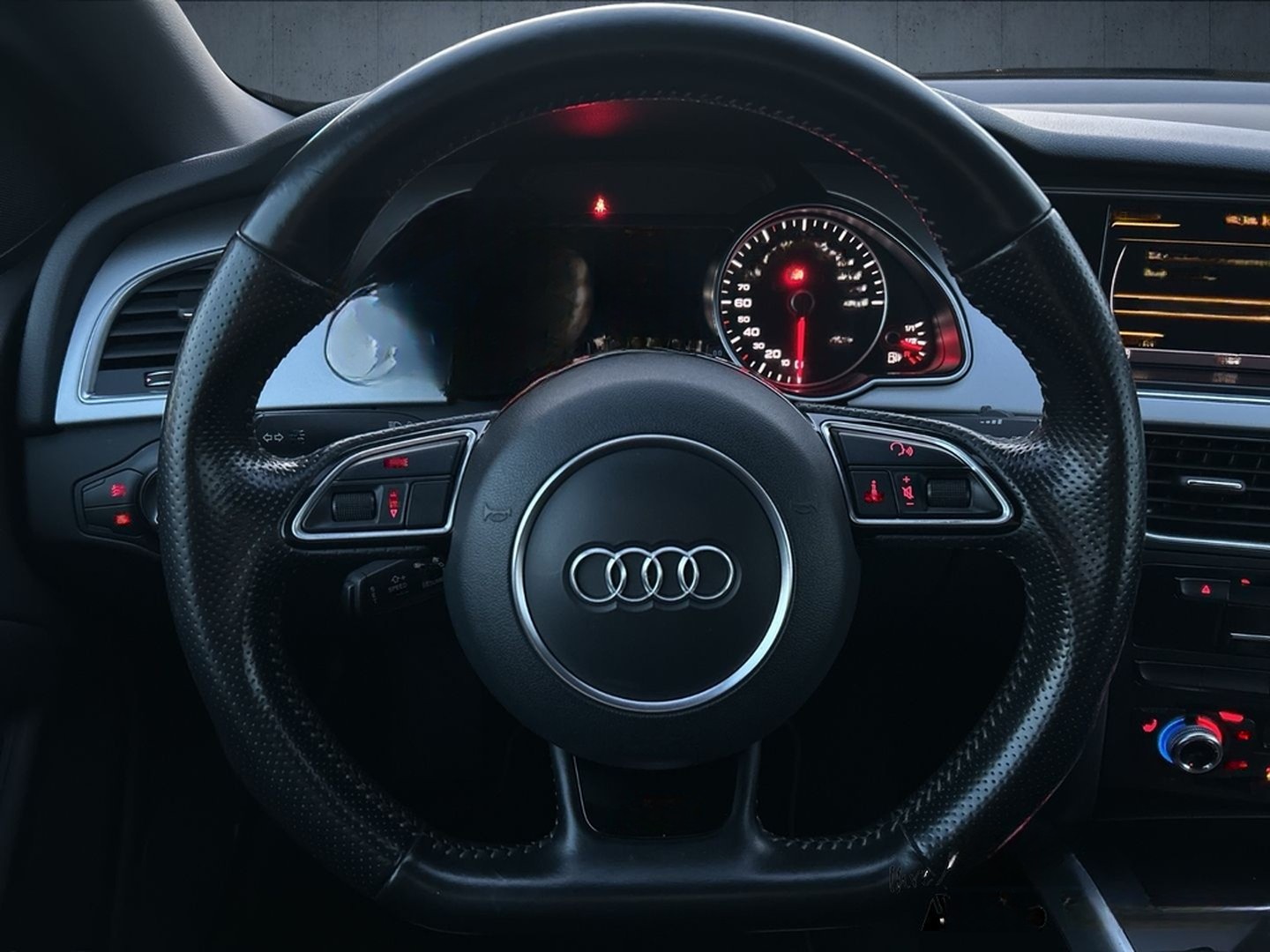 Audi A5 Cabriolet 2.0 TFSI quattro S-line AHK Navi foto 16