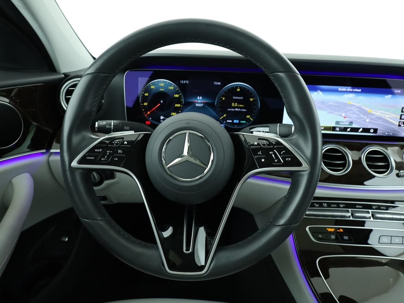 Mercedes-Benz E 450 4M *Multibeam*PDC*360°*Schiebedach*DAB foto 11