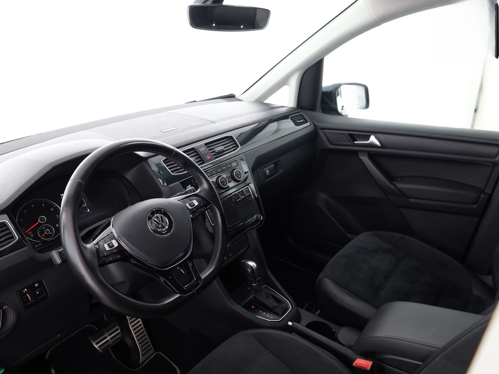 Volkswagen Caddy 1.4 TSI HIGHLINE 5 SITZE BI-XENON,NAVI,ACC foto 9