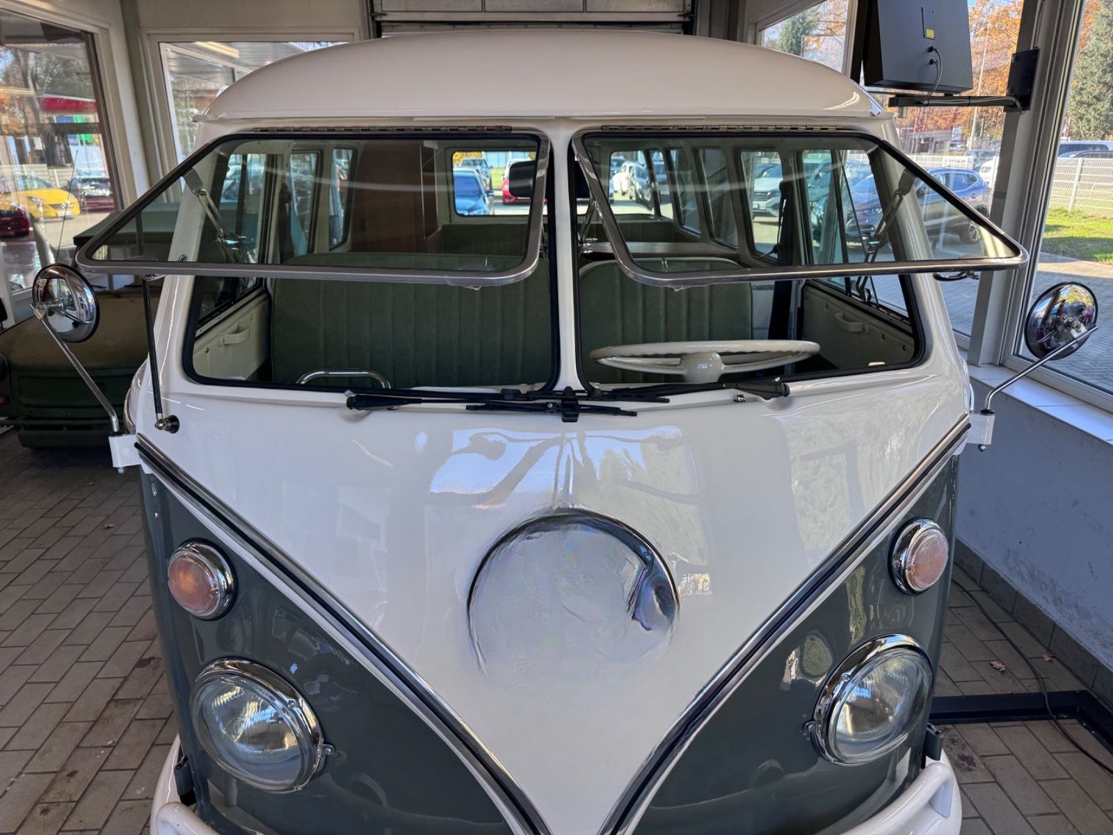 Volkswagen T1 Deutsche Vollrestauration mit Wertgutachten foto 19
