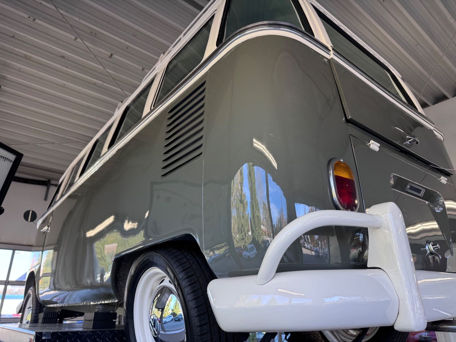 Volkswagen T1 Deutsche Vollrestauration mit Wertgutachten foto 22