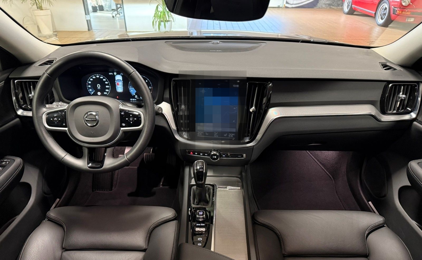 Volvo V60 Kombi D4 Inscription LED Pano H&K 1.Hand foto 12