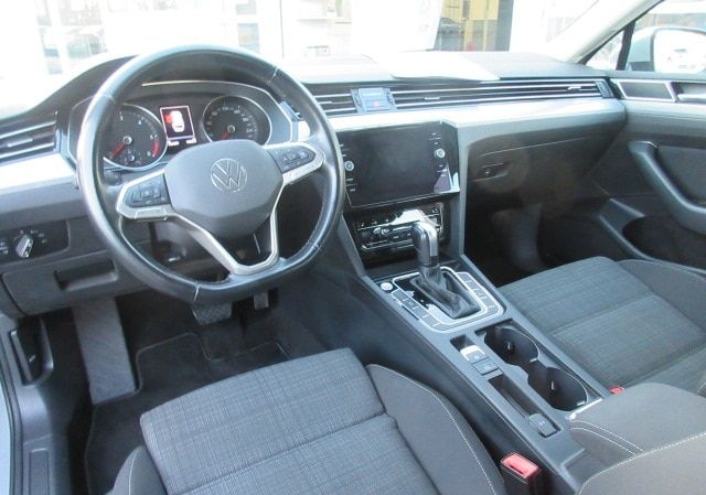 Volkswagen Passat Variant Business 2.0 TDI DSG NAVI AHK KAM foto 8