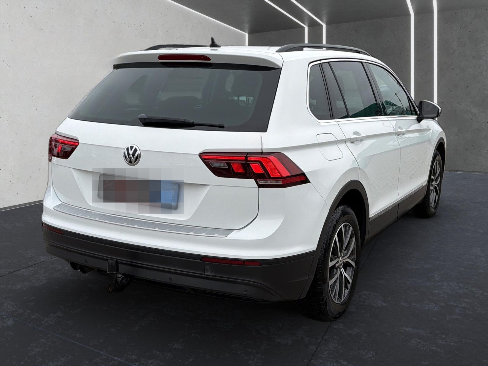 Volkswagen Tiguan Comfortline 4Motion+LED+360°+AHK+STANDHZG foto 4