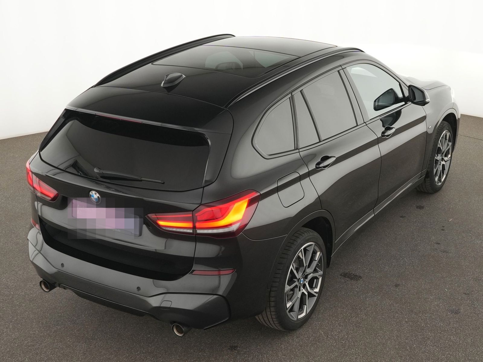 BMW X1 M-Sport AHK|Panoramadach|Kamera|Navi|Kamera foto 12
