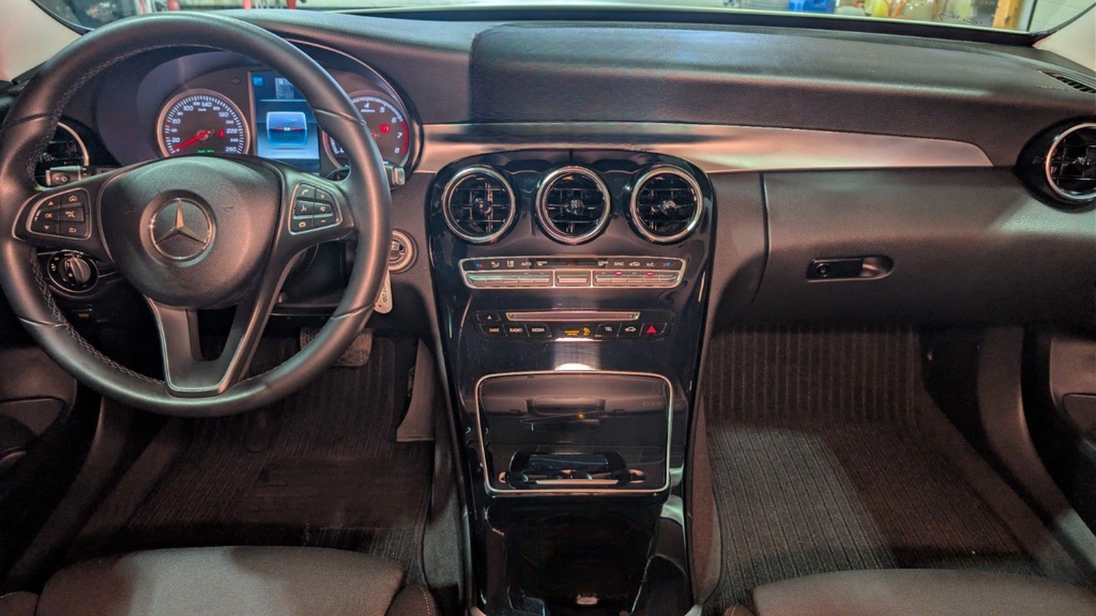 Mercedes-Benz C 250 T CGI*AUT*LED*1.Hand*Service neu*Garantie foto 19