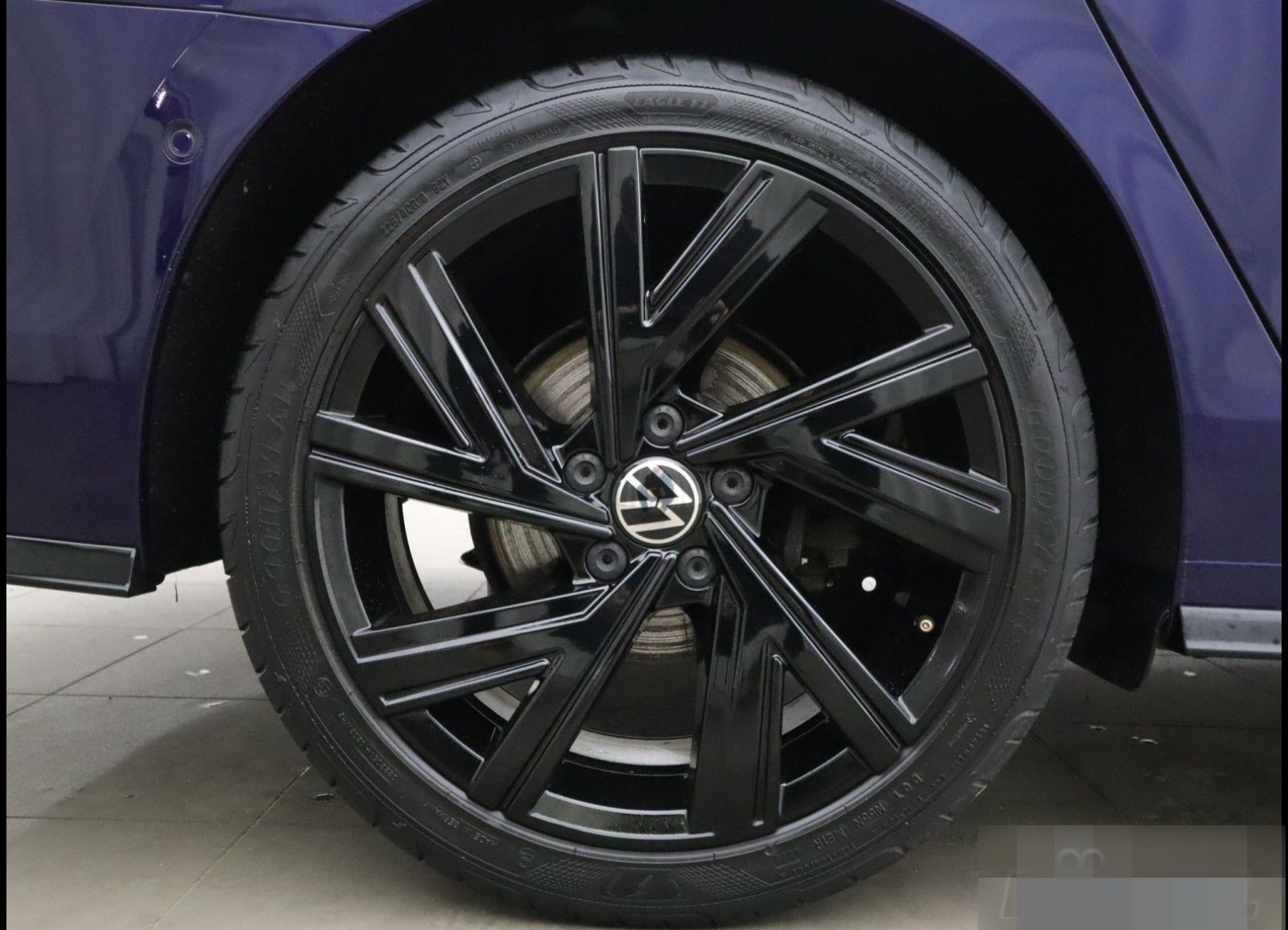 Volkswagen GOLF VARIANT R-LINE BLACK STYLE 2.0 TSI DSG Navi foto 15