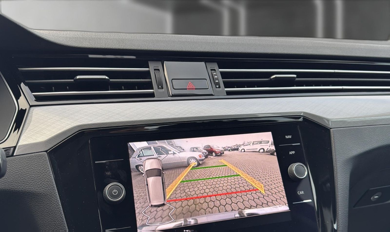 Volkswagen Passat Variant Business+ACC+LED+RFK+1HAND+MASSAG foto 20