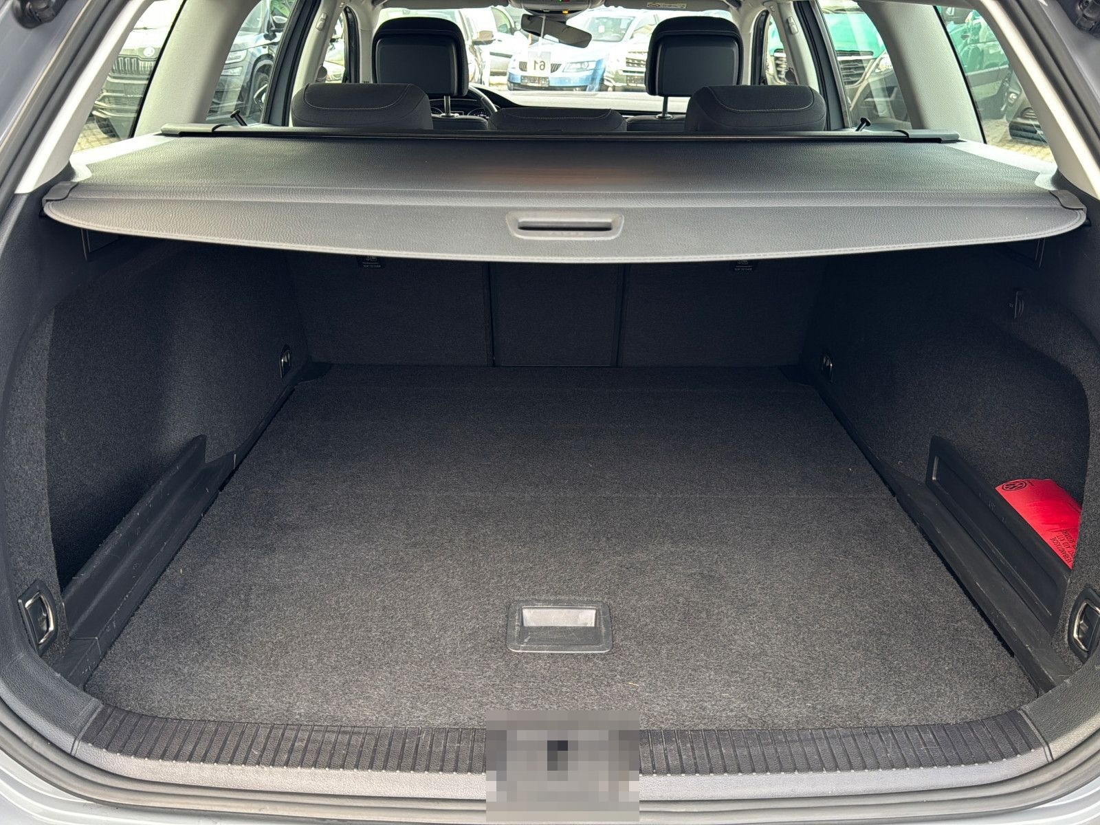 Volkswagen Passat Variant Business+ACC+LED+RFK+1HAND+MASSAG foto 8