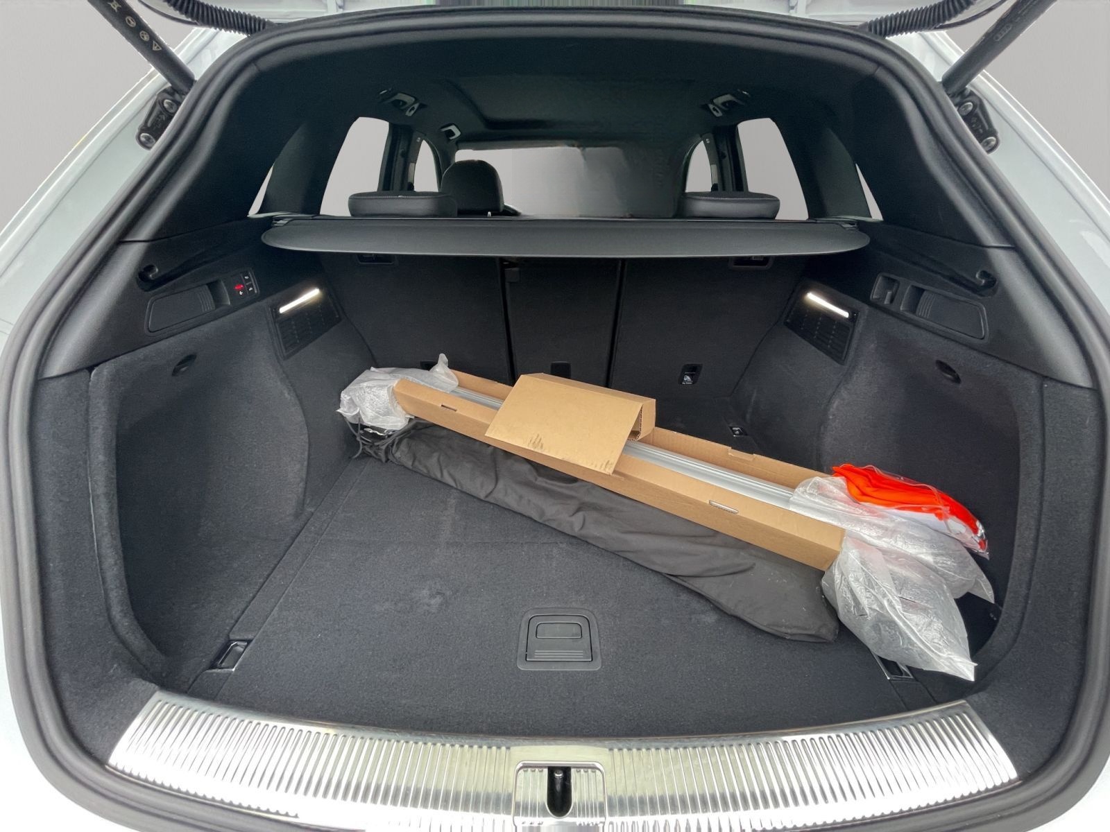 Audi Q5 40 TDI quattro S line Matrix Pano Kamera PDC+ foto 21