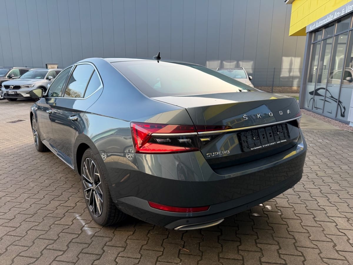 Skoda Superb Lim. L&K SHZ BELÜFT LEDER KAMERA SOUNDSY foto 4