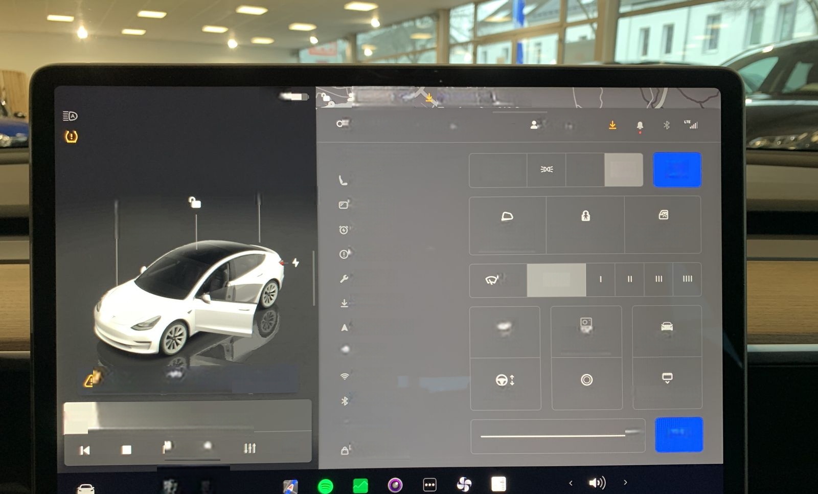 Tesla Model 3 RWD*R.cam*Pano*ACC*SHZ vorn+hint*WMP*DAB foto 17