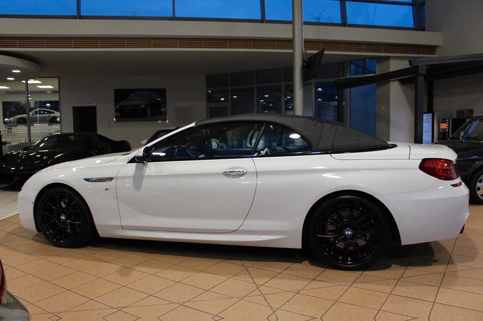 BMW 640d Cabrio+Individuall+Kamera+Head-Up+M-Paket+ foto 3