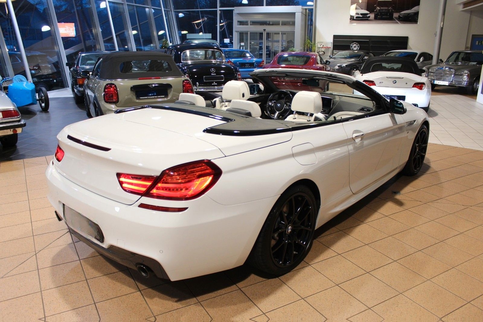BMW 640d Cabrio+Individuall+Kamera+Head-Up+M-Paket+ foto 10