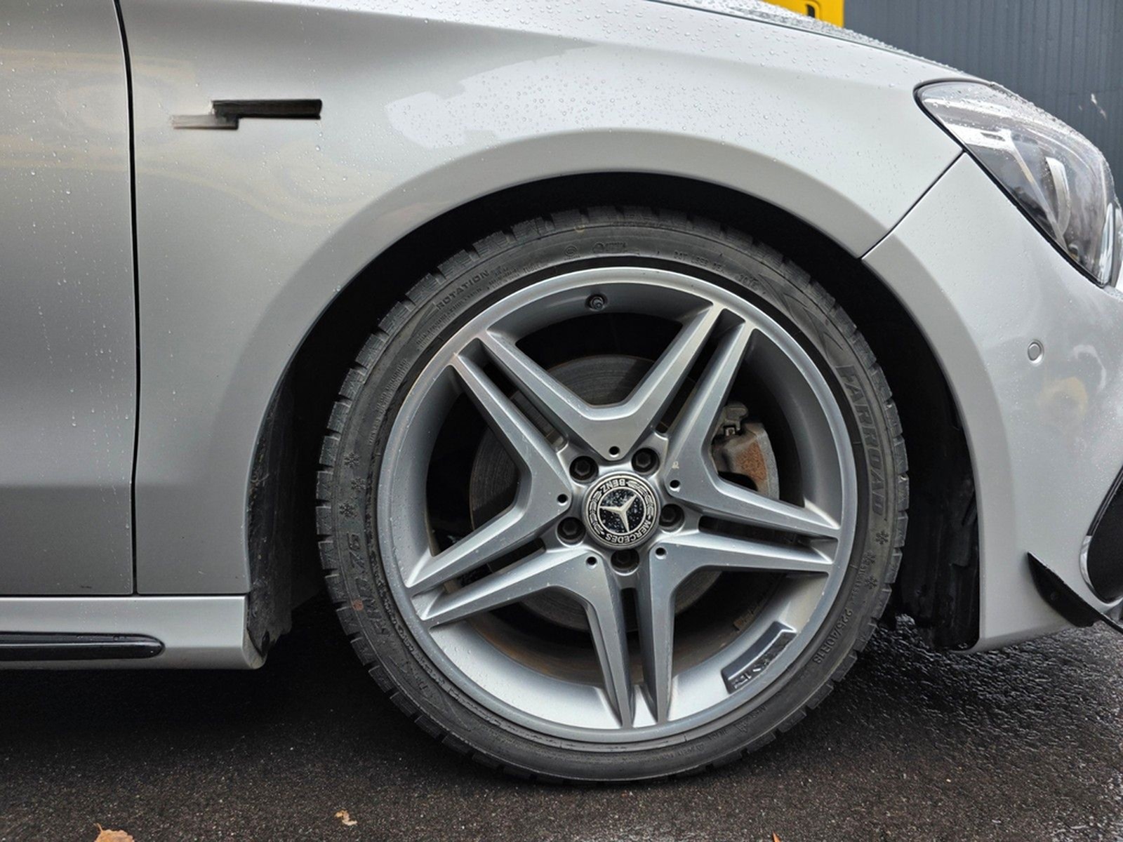 Mercedes-Benz CLA 250 AMG LINE CLA 45 AMG foto 18