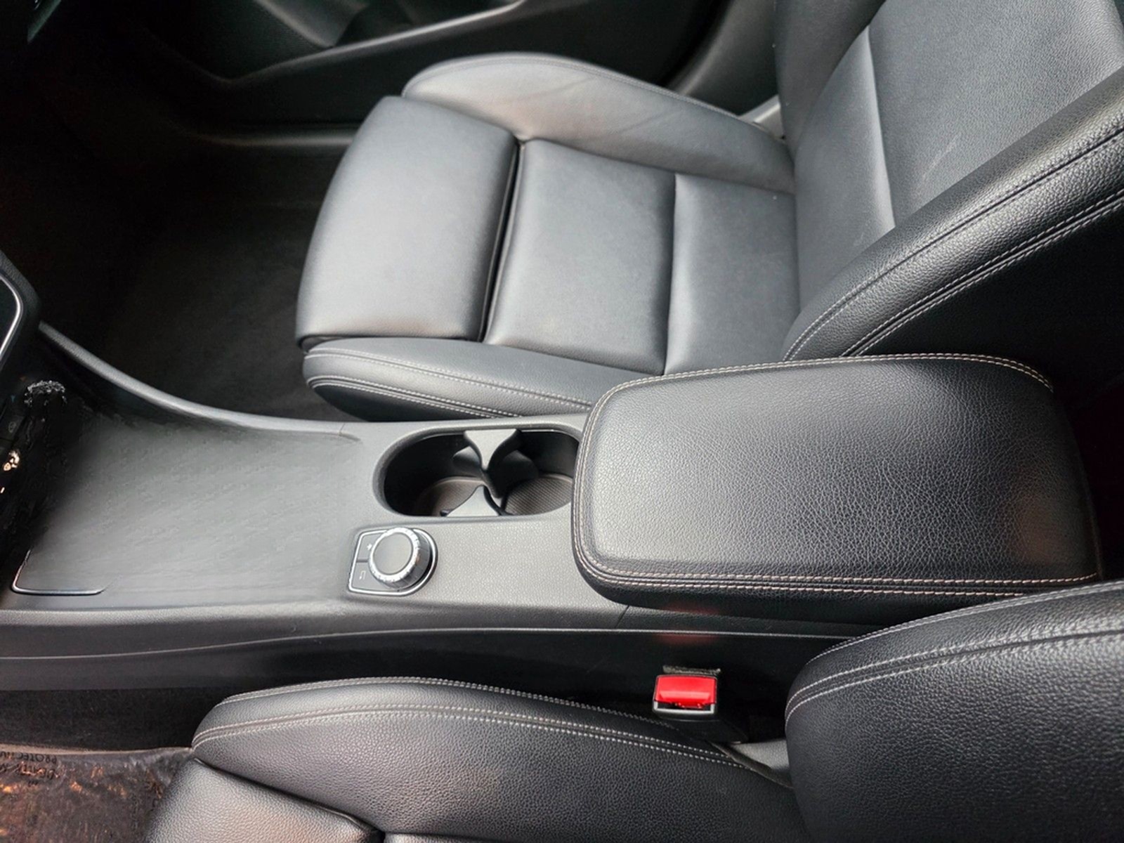 Mercedes-Benz CLA 250 AMG LINE CLA 45 AMG foto 30