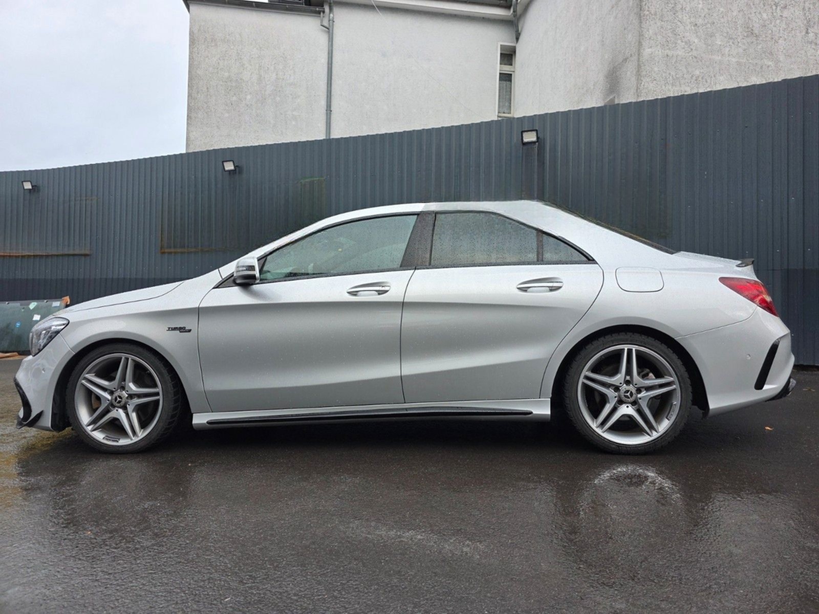Mercedes-Benz CLA 250 AMG LINE CLA 45 AMG foto 8