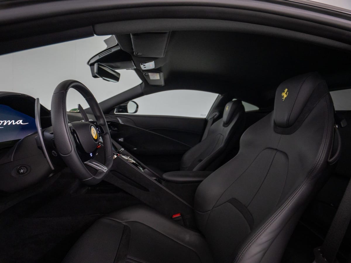 Ferrari Roma foto 22
