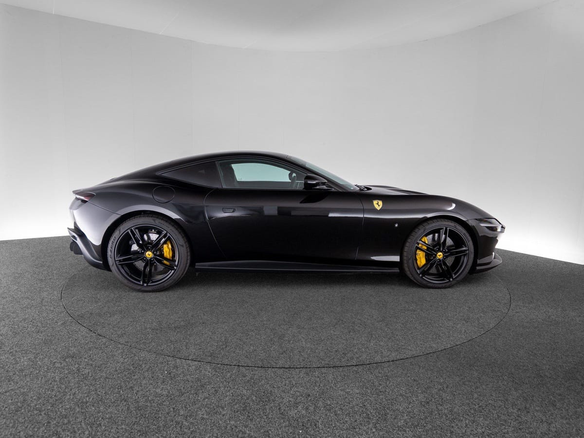 Ferrari Roma foto 6