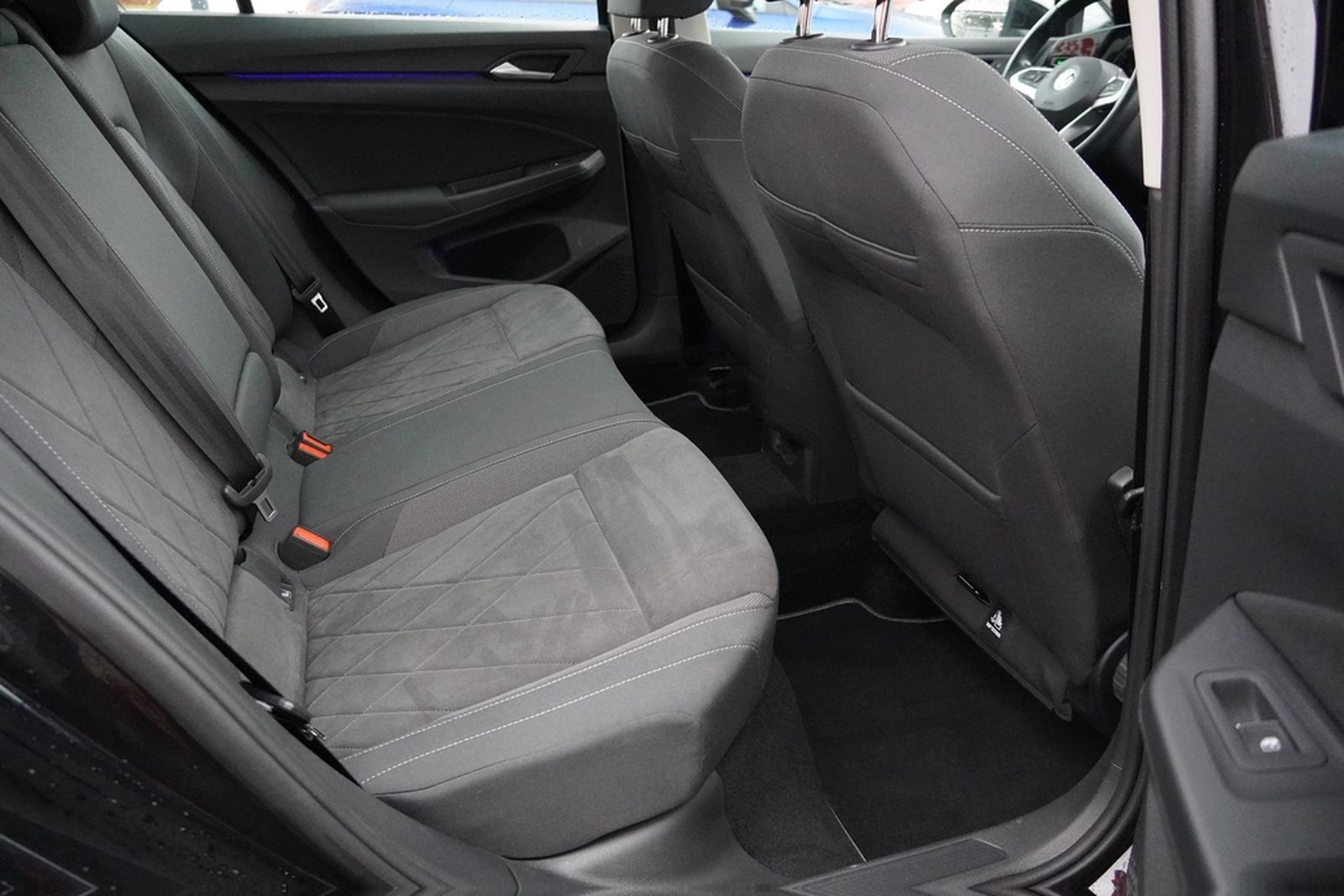 Volkswagen Golf VIII Style eTSI Klimaaut. LED Sitzheizung foto 38